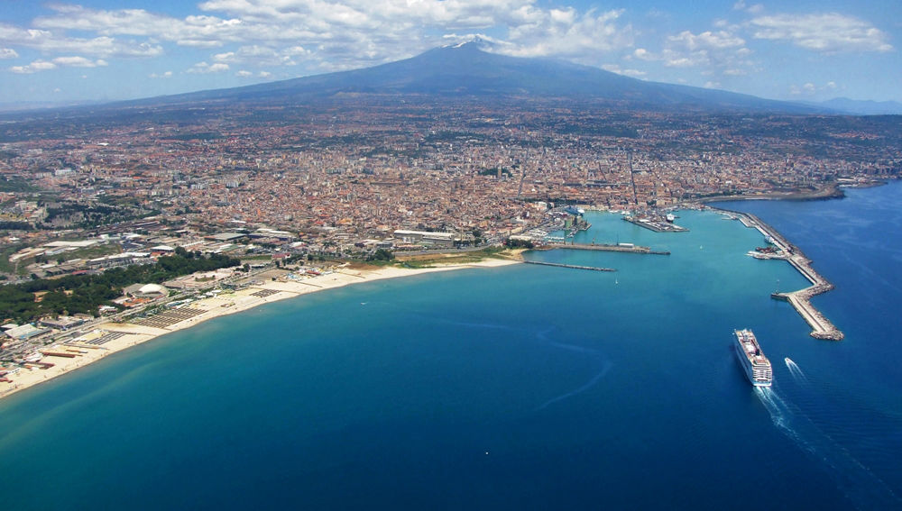 Antonio Iacullo / CC BY (https://creativecommons.org/licenses/by/3.0) catania